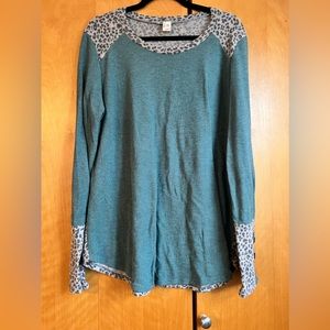 7th Ray Long Sleeve Top